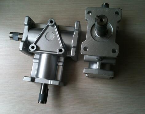 ARA系列螺旋錐齒輪換向器